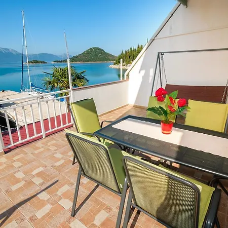 Apartments Galeb Blace Extérieur photo