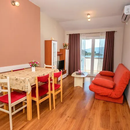 Apartments Galeb Blace Extérieur photo