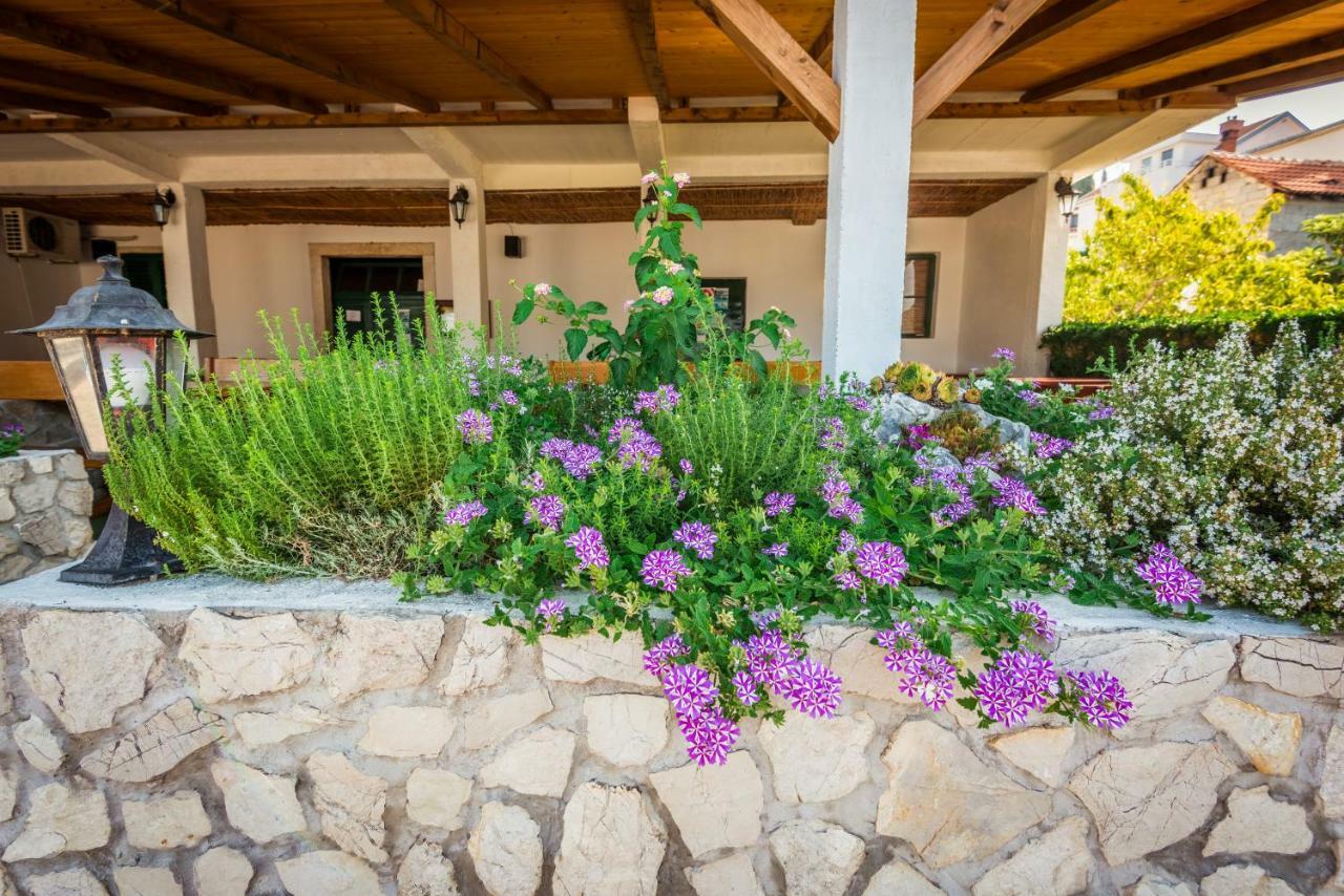 Apartman Galeb Blace